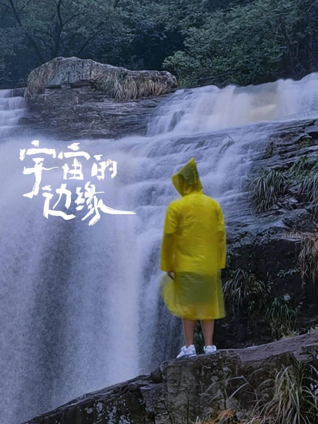用坚守诠释责任  用汗水书写奉献